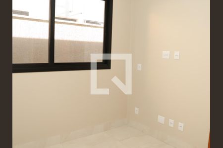 Casa de Condomínio à venda com 3 quartos, 156m² em Residencial Parqville Jacarandá, Goiânia