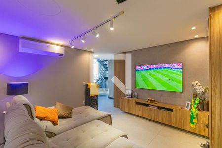 Sala de casa de condomínio à venda com 4 quartos, 168m² em Fátima, Canoas