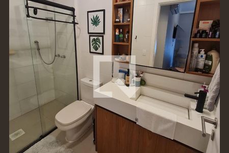 Banheiro da Suíte de apartamento para alugar com 2 quartos, 180m² em Lagoa Pequena, Florianópolis