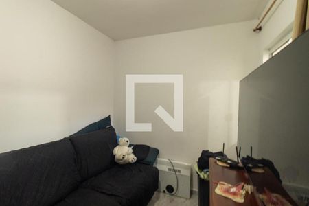 Quarto 2 de casa à venda com 2 quartos, 100m² em Campo de Santana, Curitiba
