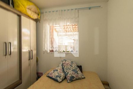 Quarto 1 de casa à venda com 2 quartos, 100m² em Campo de Santana, Curitiba