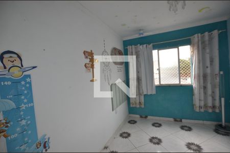 Quarto 1 de casa para alugar com 2 quartos, 70m² em Marechal Hermes, Rio de Janeiro