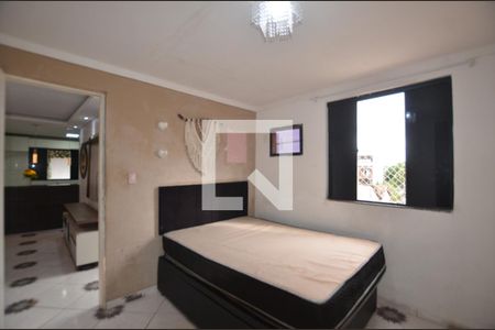 Quarto 2 de casa para alugar com 2 quartos, 70m² em Marechal Hermes, Rio de Janeiro