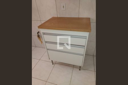 Banheiro de apartamento à venda com 2 quartos, 62m² em Arpoador, Contagem