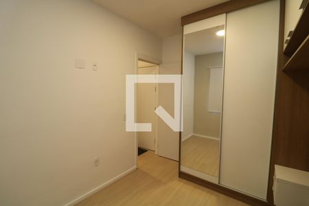 Quarto 2 de apartamento para alugar com 2 quartos, 25m² em Vila Ema, São Paulo