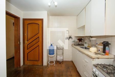 Cozinha de apartamento à venda com 3 quartos, 120m² em Nova Suíça, Belo Horizonte