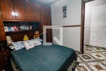 Quarto 1 de casa à venda com 2 quartos, 616m² em Parque Pinheiros, São Paulo