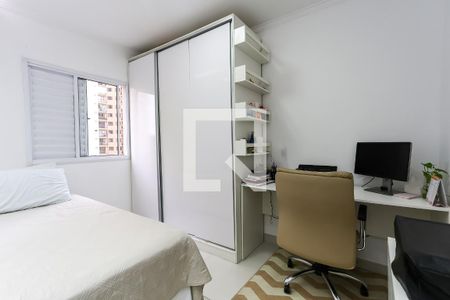 quarto 1 de apartamento à venda com 2 quartos, 68m² em Jardim Henriqueta, Taboão da Serra