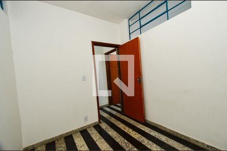 Quarto  de kitnet/studio para alugar com 2 quartos, 39m² em Lagoinha, Belo Horizonte