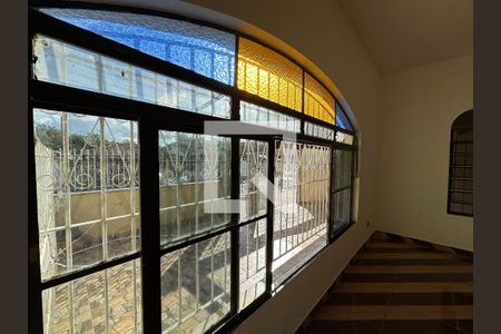 Vista da Sala de casa para alugar com 5 quartos, 250m² em Jardim Primavera, Jacareí