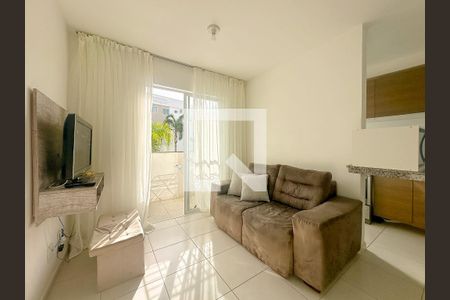 Sala de TV de apartamento para alugar com 2 quartos, 55m² em Canasvieiras, Florianópolis