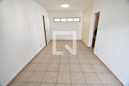Quarto de kitnet/studio para alugar com 1 quarto, 42m² em Centro, Campinas