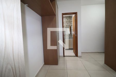 Quarto 1 suíte de apartamento para alugar com 2 quartos, 94m² em Parque das Nações, Santo André