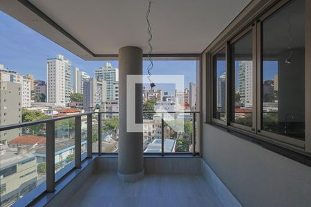 Apartamento à venda com 4 quartos, 143m² em Carmo, Belo Horizonte