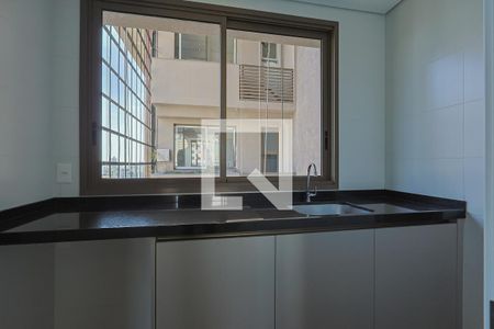 Apartamento à venda com 4 quartos, 143m² em Carmo, Belo Horizonte