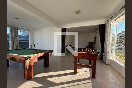 Sala 2 de casa para alugar com 4 quartos, 292m² em Pedra Branca, Palhoça