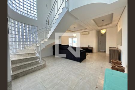 Sala de casa para alugar com 4 quartos, 292m² em Pedra Branca, Palhoça