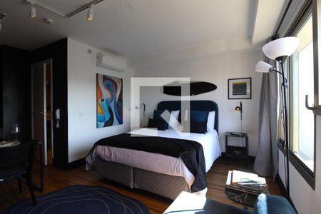Sala/Quarto de kitnet/studio à venda com 1 quarto, 31m² em Indianópolis, São Paulo