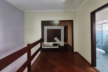 Sala de TV de casa para alugar com 4 quartos, 310m² em Parque da Figueira, Campinas