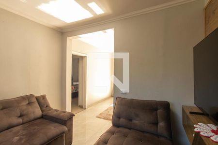 Sala de casa à venda com 4 quartos, 148m² em Campo Comprido, Curitiba