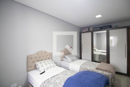 Quarto 2 de casa para alugar com 3 quartos, 140m² em Vila Ede, São Paulo