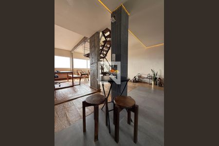 Apartamento para alugar com 3 quartos, 200m² em Vila Buarque, São Paulo