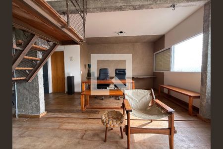Apartamento para alugar com 3 quartos, 200m² em Vila Buarque, São Paulo