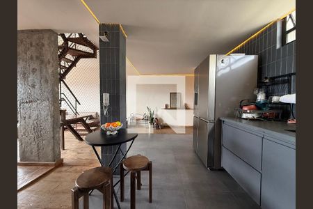 Apartamento para alugar com 3 quartos, 200m² em Vila Buarque, São Paulo