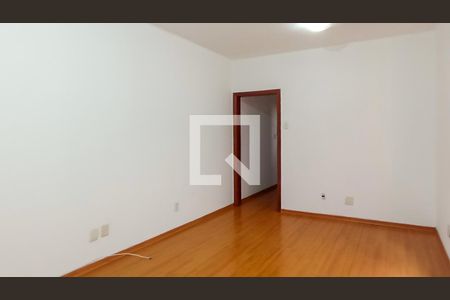 Sala  de apartamento para alugar com 2 quartos, 63m² em Azenha, Porto Alegre