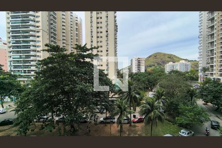 Sala de apartamento para alugar com 2 quartos, 80m² em Recreio dos Bandeirantes, Rio de Janeiro
