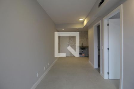 Sala de kitnet/studio para alugar com 1 quarto, 36m² em Jacarepaguá, Rio de Janeiro