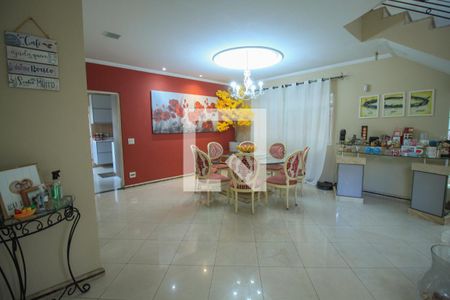 Casa à venda com 4 quartos, 358m² em Mooca, São Paulo