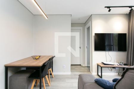 Sala  de apartamento à venda com 2 quartos, 41m² em Cidade Líder, São Paulo