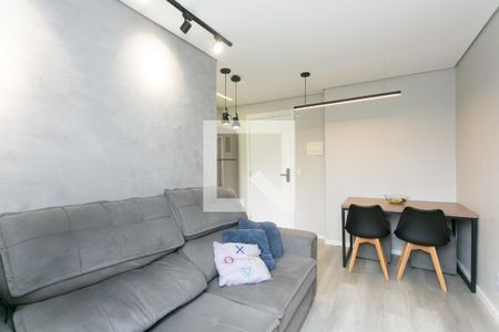 Sala  de apartamento à venda com 2 quartos, 41m² em Cidade Líder, São Paulo
