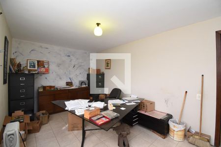 Escritório de casa à venda com 4 quartos, 460m² em Boa Vista, Curitiba