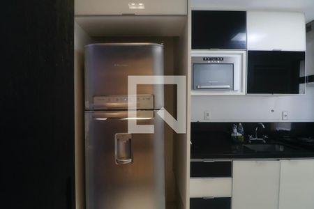 Cozinha de apartamento para alugar com 2 quartos, 118m² em Jardim Asturias, Guarujá
