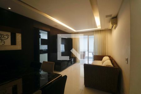 Sala de apartamento para alugar com 2 quartos, 118m² em Jardim Asturias, Guarujá