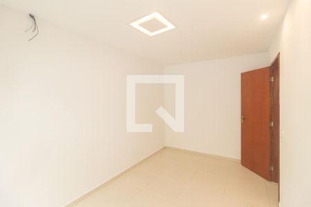 Quarto 1 de casa para alugar com 2 quartos, 72m² em Campo Grande, Rio de Janeiro