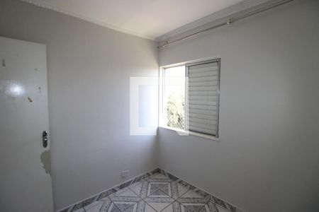 Quarto 1 de apartamento para alugar com 2 quartos, 70m² em Parque Paineiras, São Paulo