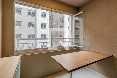 Varanda de apartamento à venda com 2 quartos, 34m² em Parque Industrial Tomas Edson, São Paulo