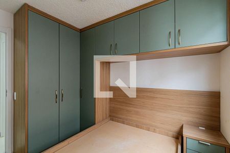Quarto 01 de apartamento à venda com 2 quartos, 34m² em Parque Industrial Tomas Edson, São Paulo