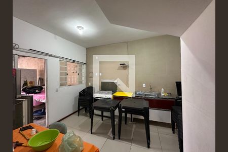 Sala/Cozinha de casa para alugar com 2 quartos, 114m² em Jacareí, Jacareí