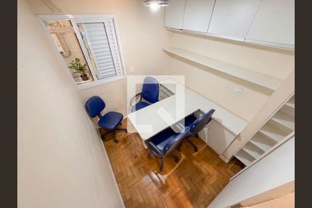 Quarto de apartamento à venda com 4 quartos, 130m² em Cerqueira César, São Paulo