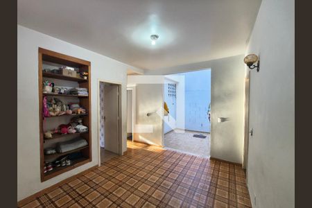 Sala de casa à venda com 3 quartos, 216m² em Taquara, Rio de Janeiro