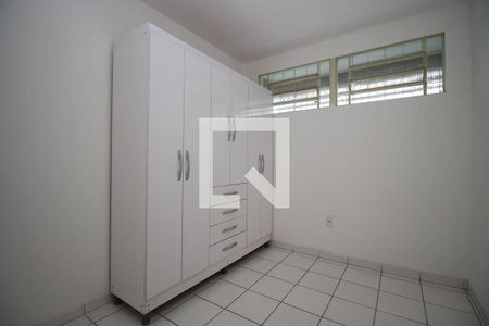 Quarto 2 de apartamento para alugar com 2 quartos, 55m² em Cruzeiro Novo, Brasília
