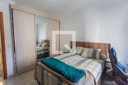 Suíte de apartamento para alugar com 2 quartos, 70m² em União, Belo Horizonte