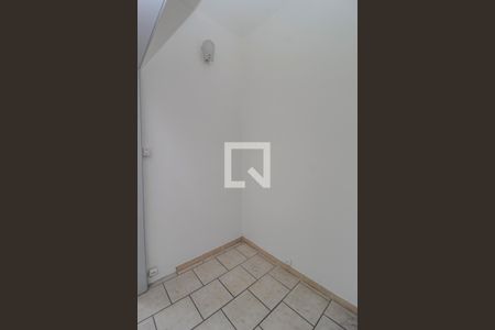 Corredor de casa para alugar com 3 quartos, 120m² em Glória, Porto Alegre