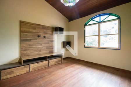 Sala 2 de casa para alugar com 6 quartos, 600m² em Tororó, Brasília