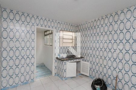 Cozinha de apartamento para alugar com 1 quarto, 45m² em Vila Maria, São Paulo