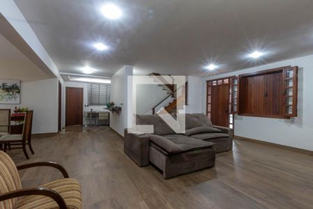 Sala de casa à venda com 4 quartos, 410m² em Castelo, Belo Horizonte
